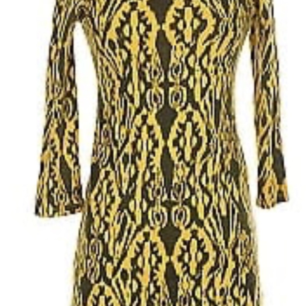Chic Black and Yellow Patterned Mini Dress